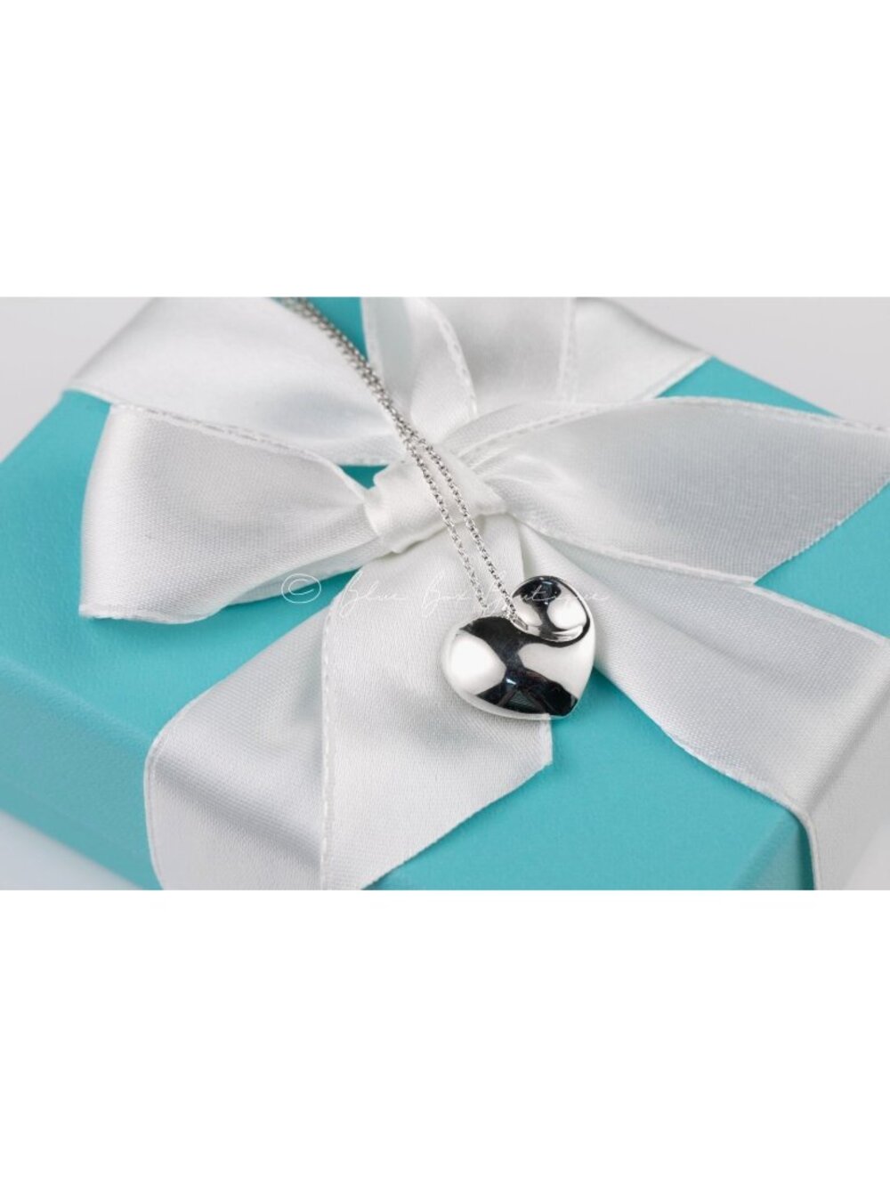 Tiffany & Co. Heart Necklace Carved Puffed Full Heart Pendant in Silver 16"
